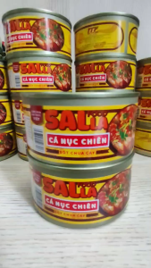 Combo 5 lon cá nục sốt chua cay Salla mỗi lon 190g hỗ trợ tiêu hóa nhờ chất xơ từ cà chua mang lại sự tiện lợi