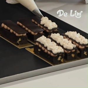 ซื้อคู่ถูกกว่า!! ครีมชีส เดอร์ลินี่ ชนิดผง 2 ถุง ขนาดถุงละ 500g De Lini CREAM CHEESE TOPPING POWDER