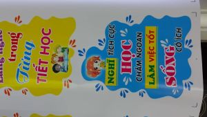 Trang trí lớp: SET 2 TRANH SLOGAN KHẨU HIỆU TRONG LỚP HỌC CHẤT LIỆU DECAN BÓC DÁN