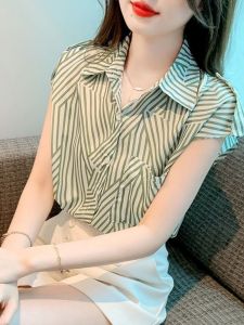 เสื้อเชิ้ตผู้หญิงแขนสั้นผ้าชีฟองลายทางไม่สมมาตรแฟชั่นฤดูร้อน 2024 เสื้อเชิ้ตทรงเข้ารูปหรูหรา แหวนสุขภาพ เสื้อผ้าทำงาน