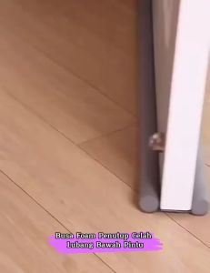 Penutup Celah Bawah Pintu: Solusi Efektif & Multifungsi