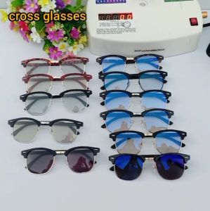 แว่นกรองแสงออกแดดเปลี่ยนสี เลนส์บลูบล็อคออโต้ ทรง Clubmaster รหัส CGA54