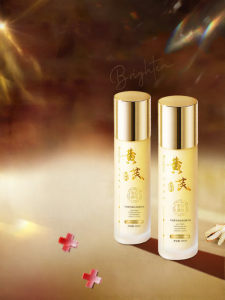 Peachs Secret | Brightening Moisturizing Toner and Emulsion Set