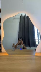 Gương DLQ Hạt Đậu Lớn Treo Tường Bàn Trang Điểm Có Led Cảm Ứng 3 Màu Tiện Lợi
