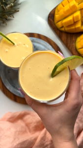 1kg FRUITY Premium Tropical Pineapple Mango Milkshake Powder – Rich & Creamy Drink