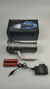 Đèn Pin LED Siêu Sáng Cầm Tay Cao Cấp 3 Chế Độ Sáng Vỏ Hợp Kim Nhôm Nguồn 2 Pin Sạc 13017