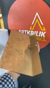 Artkrilik - Akrilik Pelindung Tutup Filter Udara Mobil Bening 35 x 15 x 5 cm - Modern Style