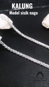Kalung Pria Titanium Stainless Steel Model Sisik Naga