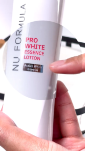 NU FORMULA Pro White Essence Lotion น้ำตบบูสผิวหมองให้กระจ่างใส 5D Whitening ปรับสีผิวให้สม่ำเสมอ พร้อมเสริมเกราะป้องกันผิว