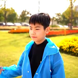 Raincoat Cartoon Character Printed Raincoats With Backpack Space ( Random Character ) Keimav-official