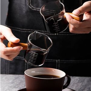 Glass Measuring Cup with Wooden Handle Double Spout Coffee Milk Tea PotCoffeeMugCoffeeMeasuringCups