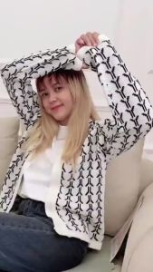 Edrea Crop Cardy / Atasan Baju Rajut Wanita / Cardigan Rajut / Cardigan Rajut Korea