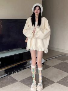 French V-Neck White Sweater for Women 2023 Casual Elegant Autumn Winter Fashion Loose Style Knitwear With Small Defect