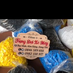 Ốc Bấm Chốt Nhựa Dàn Áo Xe Máy Combo 100 Cái