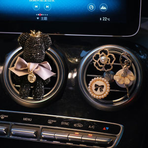 Cute Cartoon Diamond Embedded Violent Bear Car Air Freshener Automobile Interior Decoration Air Outlet Clip Car Air Conditioner Clamp
