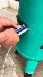 Silicone Waterproof Sealant 750g High Viscosity Suitable for Any Surface High Temperature Resistant