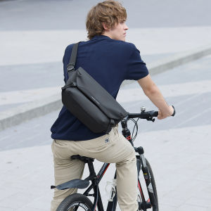 HK Water Repellent Messenger Bag for Men Casual Shoulder Crossbody Bags Fit 11 inch iPad Fashion Outdoor Cycling Side Bag Male Sling Bag