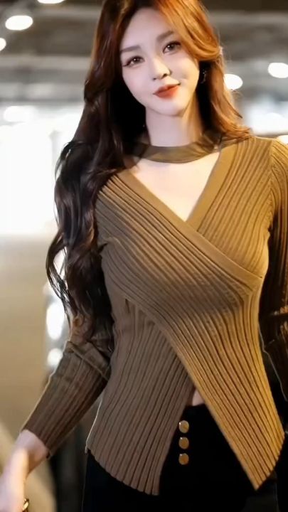 💥[A236] Áo len thun nữ Montoghi dệt kim VẠT ĐẮP CHÉO phối CHOKER tay ...