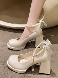 รองเท้าส้นหนา Mary Janes สีขาว สำหรับผู้หญิง ทรงหัวมน ดีไซน์เก๋ไก๋ รองเท้าแต่งงานสไตล์ฝรั่งเศส ดีไซน์ปมติดมุก รองเท้าแฟชั่นฤดูใบไม้ผลิ