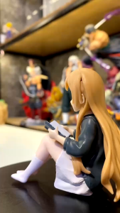 Mô hình Hanako đọc sách cao 8cm. Mô hình wibu mô hình waifu