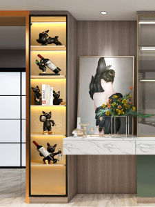 Luxurious High-End Dog Red Wine Rack Decorative Living Room Entrance Hall Home Decor Resin Material Accessible Luxury Style