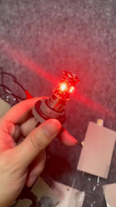 ( 2 PCS ) LAMPU REM DOUBLE BAYONET 30 MATA RUNNING FLASH / LAMPU REM MOBIL 12 VOLT SOKET H6 KAKI 2 UNIVERSAL CAR STOPLAMP KENDARAAN MOBIL DAN Motorcycle