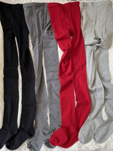 กางเกงตัวในผ้าฝ้ายสำหรับปีนักษัตรตัวเองสีแดงสำหรับปีใหม่ถุงน่องสีล้วนสไตล์ญี่ปุ่นแมทช์ลุคง่ายถุงน่องเลกกิ้งสีดำเบสิคใส่แล้วดูผอมเพรียว