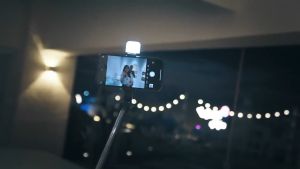 Wireless Bluetooth Selfie Stick with Remote Control Mini Tripod Handheld Holder Fill Light Shutter F210S