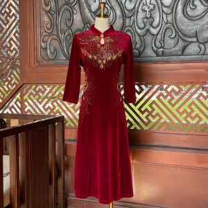 Middle-Aged Ladieswear Pleuche Dress Autumn New Arrival Big Brand Elegant Graceful Mother-in-Law Wedding Suit Classy Women
