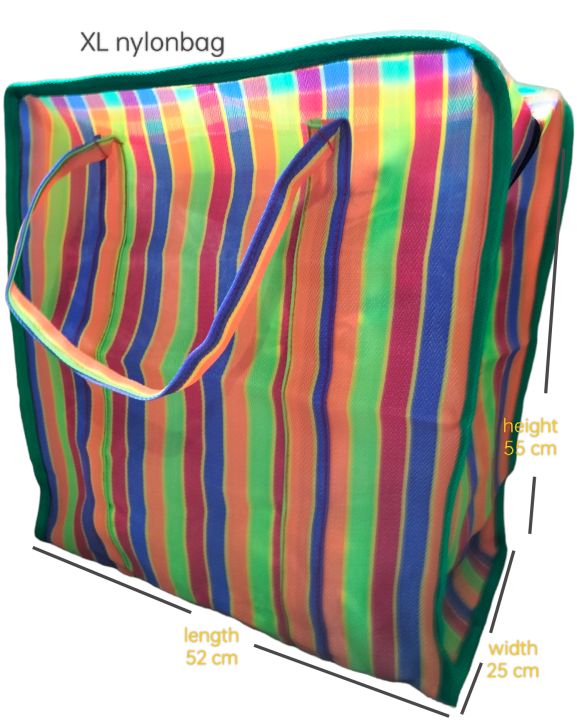 Nylon bag with outlet zipper