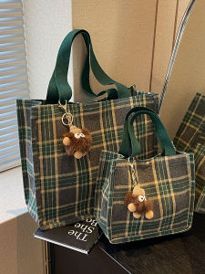 Large Capacity Commuter Tote Bag Womens 2026 New Fashionable Class Handbag Stylish Versatile Single Shoulder Shopping Bag
