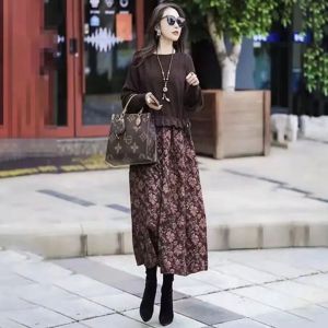Slimming Floral Print Midi Dress Autumn New Style Womens Fashion Loose Fit Waist-Cinching Two-Piece Look Commute Korean Style