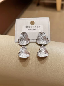 Minimalist Geometric Heart Shaped Earrings 925 Silver Needle Versatile Unusual Design  out Fashion Jewelry for Women