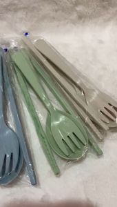 Souvenir Perjalanan Praktis: Set Souvenir Berkualitas Dalam Kemasan Plastik (Isi 50 Pcs)