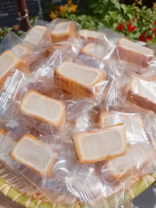 ( Món quê) Bánh Xà Lam Nhân Dừa Dẻo mềm dẻo ít ngọt- Đăc Sản Bến Tre