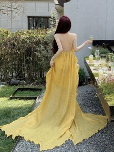 ชายหาดยาวโบฮีเมียนสีเหลือง เดรส คอแขวนเปลือย ฤดูร้อน ฤดูใบไม้ผลิ ฤดูใบไม้ร่วง เทพนิยาย กระโปรง สําหรับการถ่ายภาพ มีสไตล์ ผู้หญิง