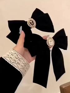 CA ปิ่นปักผมรูปโบว์กำมะหยี่สีดำใหม่กิ๊บหนีบผมทรงดอกกุหลาบทำจากผ้าผสมสุดหรูสำหรับผู้หญิงกิ๊บติดผมหางม้าแฟชั่นเครื่องประดับผม