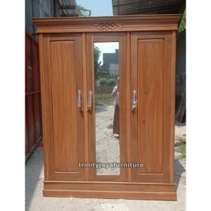 Lemari Pakaian 3Pintu Srebet Jati /trinityjayafurniture