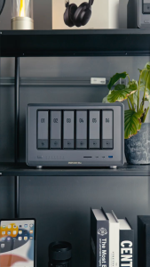 UGREEN NASync DXP6800 Pro - NETWORK ATTACHED STORAGE