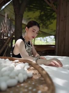 Mercury Bedding High-Quality Double Cocoons 100-Count Long Staple Cotton and Bama Silkworm Silk Quilt