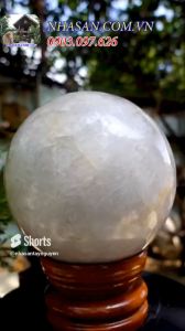 Quả cầu thạch anh hồng trấn trạch và xua đuổi âm khí-16.5cm-6.5kg-QC1104