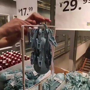 Gantungan Jemuran Baju Lipat Anti UV 16 Penjepit Model Gurita Octopus Hanger