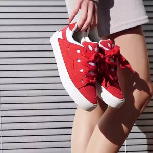 2023 Autumn New Skateboard Shoes Couple Platform Bread Shoes Lake Blue and White Suede R Mens and Womens Casual Shoes