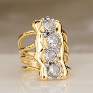 Huitan Chic Statement Jewelry Cubic Zirconia Ring for Women Fashion Modern Style Engagement Accessories Wedding Band for Female