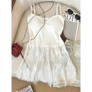 Áo Ba Lỗ Ren Nữ Tính Pure Desire Summer 2025 Áo Khoác Ngoài Có Đệm Ngực Áo Trong Suốt Che Mông Áo Ba Lỗ Hở Vai Thường Ngày