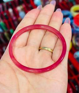 Vòng tay nữ bản vuông chột 6li vân hồng xinh xinh