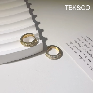 TBK 18K Gold Cubic Zirconia Hoop Earrings Accessories For Women 559E