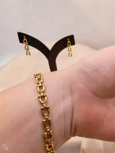 KayangKaya Leone Necklace Hardware Luxury Gold Link Chian Non-Tarnishing Stainless Steel