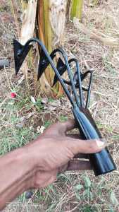 alat pengembur tanah praktis