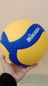 Bola Volly Mikasa Original Empuk V365W: Kualitas Terbaik & Pompa Gratis